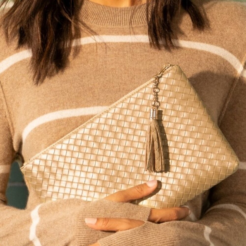 VIRGINIA WOLF Mimi Gold Woven Clutch NWT